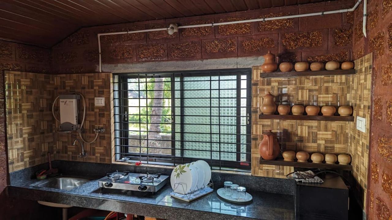 Villa Tiny Waves Udupi Esterno foto